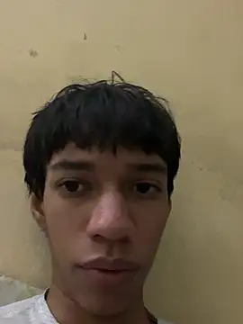 Snapshot of javi_fer chatting on 04/16/26, 05:25 javi fer online show from 04/16/26, 05:25
