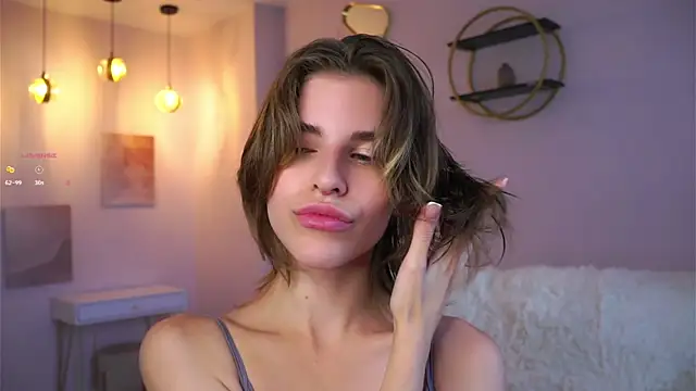 EleneButton online show from 09/18/25, 01:40