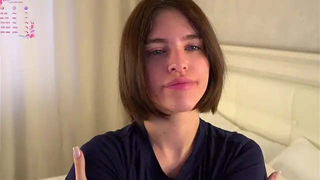 EleneButton online show from 04/28/26, 01:15