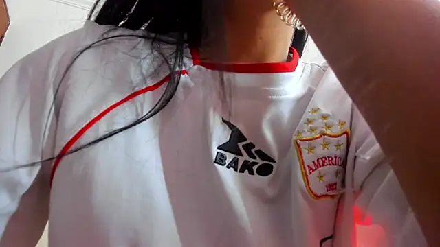 Snapshot of Sheilly_brown chatting on 10/19/25, 07:36 Sheilly brown online show from 10/19/25, 07:36