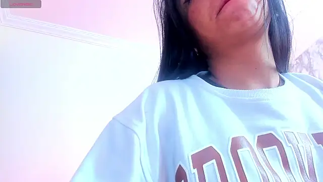 Snapshot of Sheilly_brown chatting on 01/10/26, 08:54 Sheilly brown online show from 01/10/26, 08:54