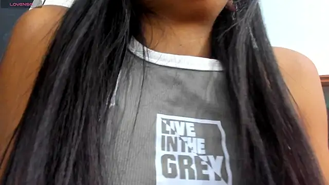 Snapshot of Sheilly_brown chatting on 02/08/26, 07:17 Sheilly brown online show from 02/08/26, 07:17