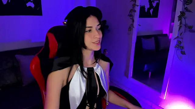 ZoeValencia1 online show from 10/21/25, 12:06