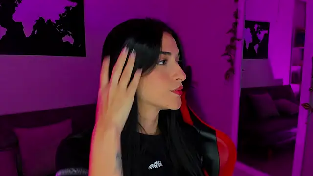 Snapshot of ZoeValencia1 chatting on 04/16/26, 12:50 ZoeValencia1 online show from 04/16/26, 12:50