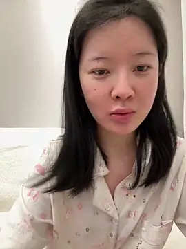 Snapshot of EnEn_xiaobao chatting on 02/17/26, 10:45 EnEn xiaobao online show from 02/17/26, 10:45