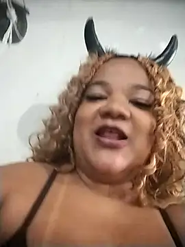 melcarioca1111 online show from 11/09/25, 03:49