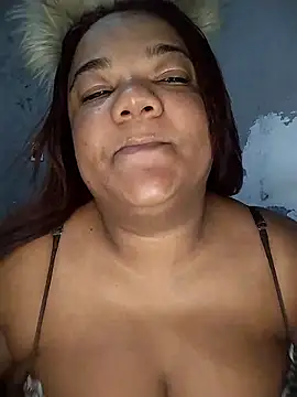 Snapshot of melcarioca1111 chatting on 01/11/26, 04:45 melcarioca1111 online show from 01/11/26, 04:45