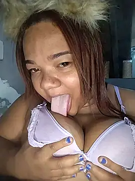 Snapshot of melcarioca1111 chatting on 02/03/26, 03:26 melcarioca1111 online show from 02/03/26, 03:26