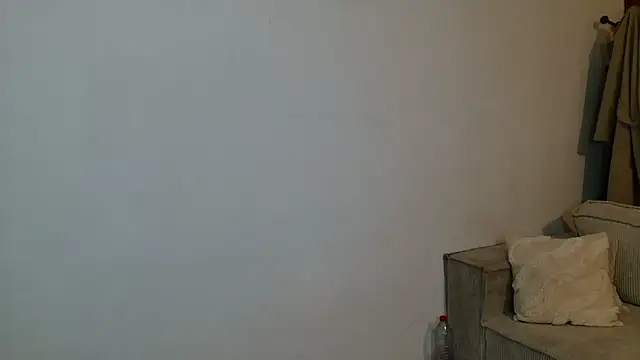 liloush   online show from 09/26/25, 08:46