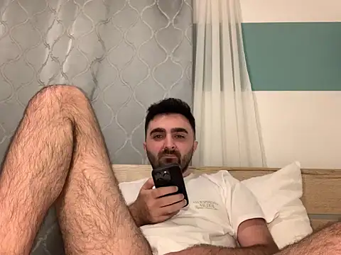 Snapshot of donastii chatting on 09/10/25, 07:58 donastii online show from 09/10/25, 07:58