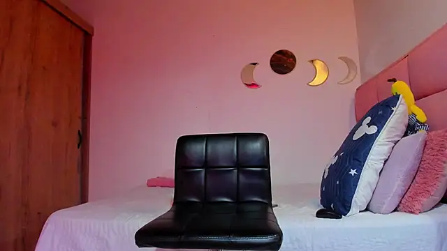 Snapshot of battistaturner chatting on 09/19/25, 05:46 battistaturner online show from 09/19/25, 05:46