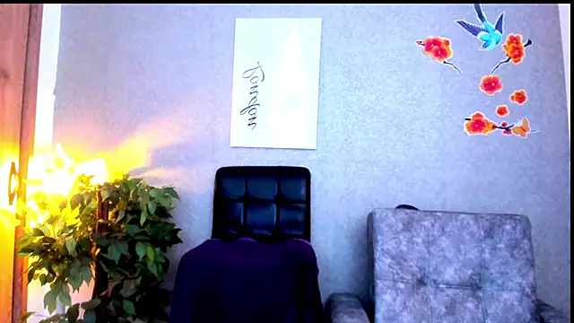 Snapshot of battistaturner chatting on 10/05/25, 01:31 battistaturner online show from 10/05/25, 01:31