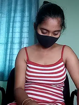 Snapshot of shrutee12 chatting on 03/14/26, 08:42 shrutee12 online show from 03/14/26, 08:42