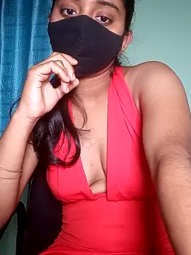 Snapshot of shrutee12 chatting on 03/15/26, 10:10 shrutee12 online show from 03/15/26, 10:10