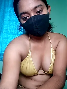 Snapshot of shrutee12 chatting on 04/18/26, 08:29 shrutee12 online show from 04/18/26, 08:29