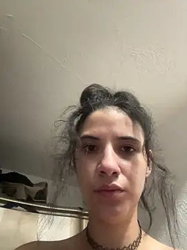 Snapshot of Anna-May97 chatting on 02/21/26, 07:04 Anna-May97 online show from 02/21/26, 07:04