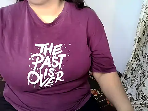 Snapshot of JP_DELHI chatting on 04/06/26, 07:31 JP DELHI online show from 04/06/26, 07:31