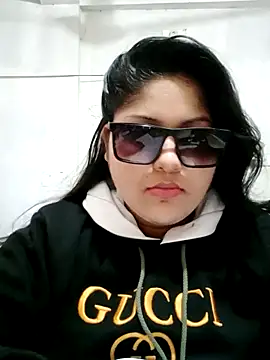 Nusrat-N online show from 12/23/25, 03:48