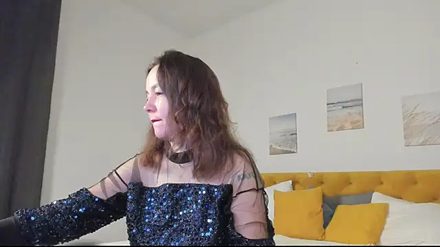 Snapshot of Kira_Adler chatting on 11/26/25, 01:28 Kira Adler online show from 11/26/25, 01:28