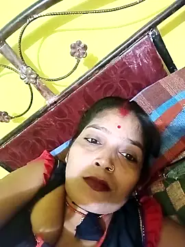 Snapshot of Samiya-143 chatting on 10/28/25, 08:51 Samiya-143 online show from 10/28/25, 08:51