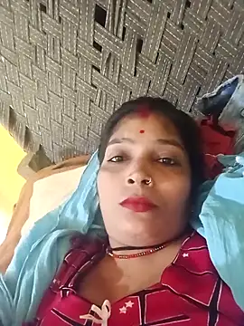 Snapshot of Samiya-143 chatting on 10/31/25, 09:32 Samiya-143 online show from 10/31/25, 09:32