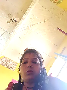 Snapshot of Samiya-143 chatting on 11/01/25, 09:55 Samiya-143 online show from 11/01/25, 09:55