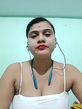 Snapshot of Kavya-Tiwari chatting on 09/13/25, 05:13 Kavya-Tiwari online show from 09/13/25, 05:13