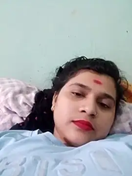 Snapshot of Kavya-Tiwari chatting on 12/03/25, 08:12 Kavya-Tiwari online show from 12/03/25, 08:12