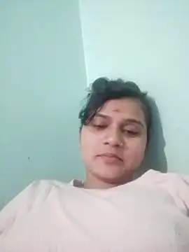 Snapshot of Kavya-Tiwari chatting on 04/13/26, 05:18 Kavya-Tiwari online show from 04/13/26, 05:18