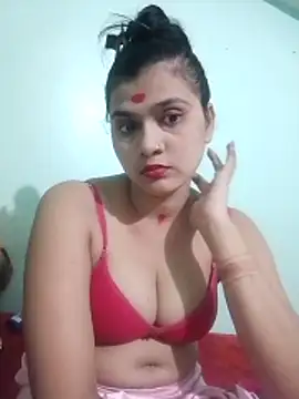 Snapshot of Kavya-Tiwari chatting on 05/24/26, 06:02 Kavya-Tiwari online show from 05/24/26, 06:02