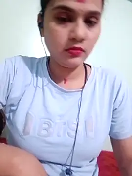 Snapshot of Kavya-Tiwari chatting on 06/20/26, 04:54 Kavya-Tiwari online show from 06/20/26, 04:54