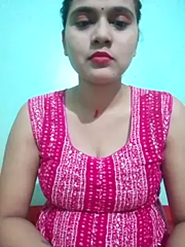 Snapshot of Kavya-Tiwari chatting on 07/03/26, 06:25 Kavya-Tiwari online show from 07/03/26, 06:25
