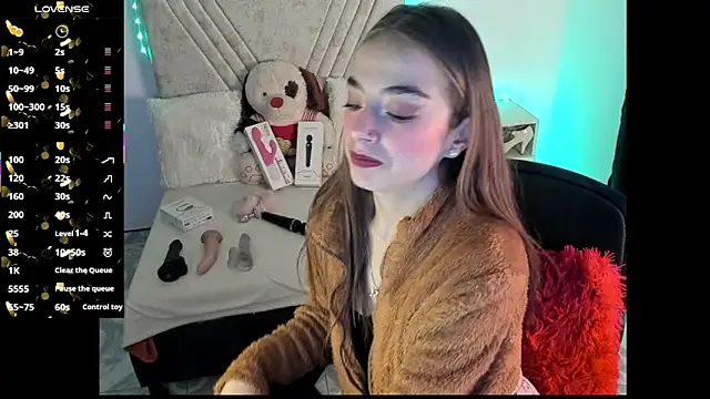 Snapshot of Mia_Victoria22 chatting on 06/05/26, 03:24 Mia Victoria22 online show from 06/05/26, 03:24