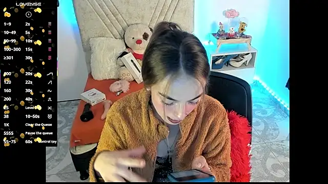 Snapshot of Mia_Victoria22 chatting on 07/07/26, 01:41 Mia Victoria22 online show from 07/07/26, 01:41