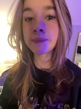 Marryme- online show from 03/18/26, 01:36