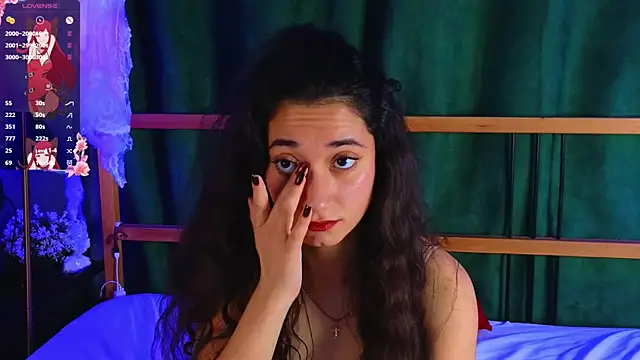 BettyMaldonado online show from 10/29/25, 09:11