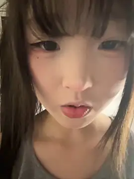 Snapshot of lelebaybay888 chatting on 10/09/25, 03:21 lelebaybay888 online show from 10/09/25, 03:21