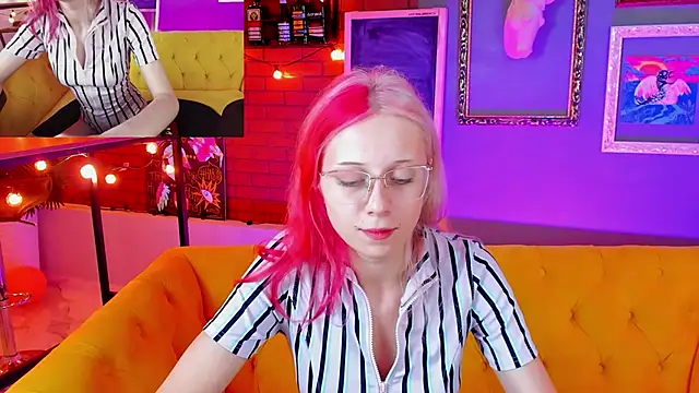 SakuraBliss online show from 09/24/25, 05:27