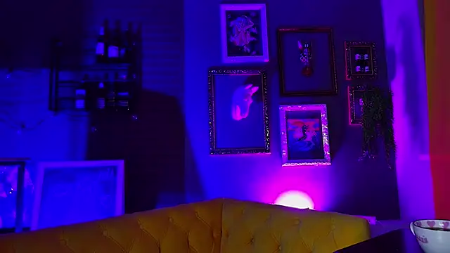 SakuraBliss online show from 09/26/25, 04:55