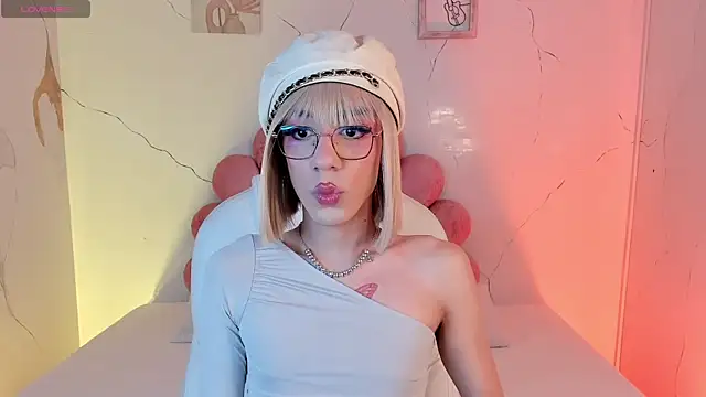 AdharaSweet1  online show from 02/19/26, 05:47