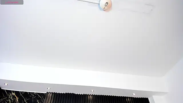 MadisonAnngel online show from 10/21/25, 07:03