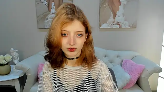 Snapshot of MistyMarlo chatting on 10/04/25, 06:17 MistyMarlo online show from 10/04/25, 06:17