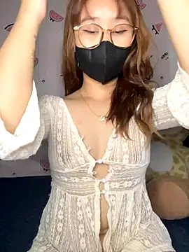 Snapshot of Meowyeuk6 chatting on 09/28/25, 02:22 Meowyeuk6 online show from 09/28/25, 02:22