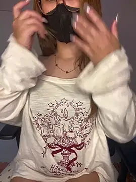 Snapshot of Meowyeuk6 chatting on 04/16/26, 08:04 Meowyeuk6 online show from 04/16/26, 08:04