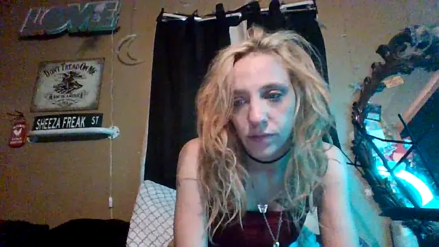 flavi1996 online show from 10/06/25, 05:43