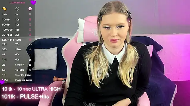 marmelana199 online show from 02/17/25, 10:29