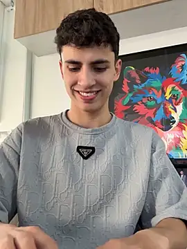 Snapshot of AdrianRinaldi chatting on 10/21/25, 08:42 AdrianRinaldi online show from 10/21/25, 08:42