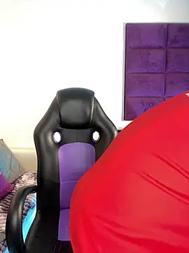 Snapshot of AdrianRinaldi chatting on 11/05/25, 08:09 AdrianRinaldi online show from 11/05/25, 08:09