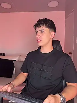 AdrianRinaldi online show from 03/02/26, 08:04