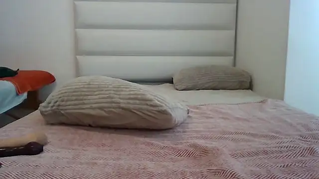 SexyNonnyy online show from 02/12/26, 06:19